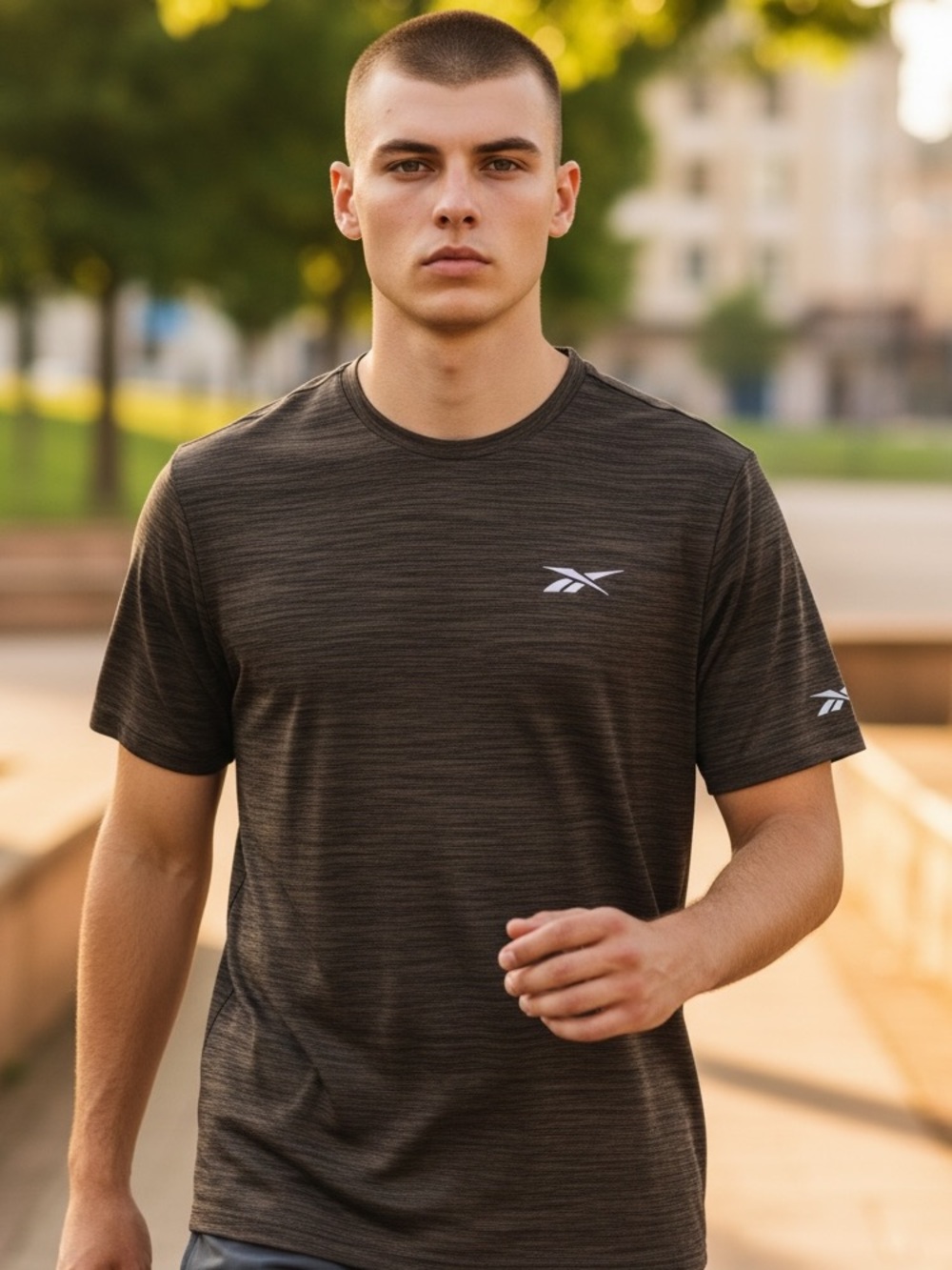 Reebok Men’s Brown Heathered Short Sleeve Tee